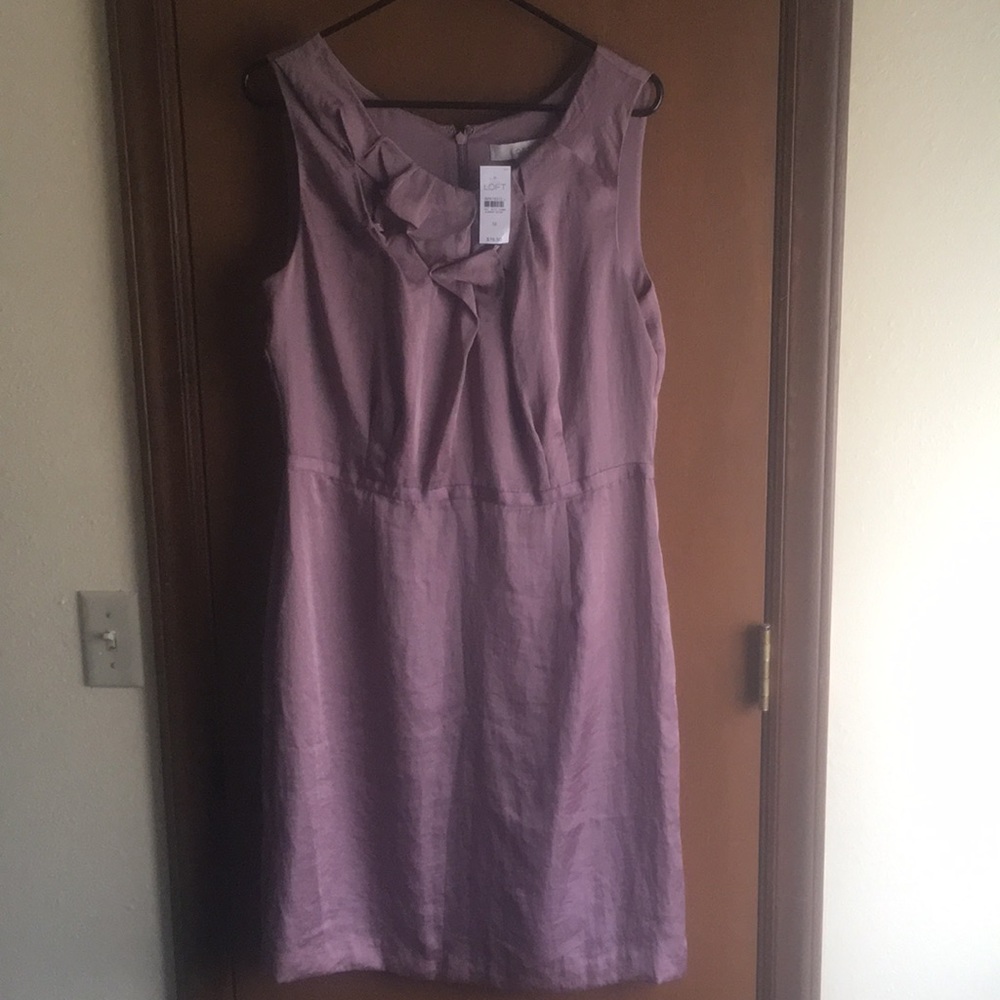 NWT! Poshmark purchase, but doesn't fit.